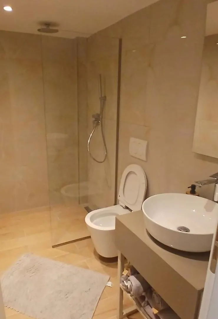 Albana'S Duplex Golem Apartamento 0*, Golem (Tirana) Albânia